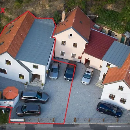 Πανσιόν V Suchu Český Krumlov