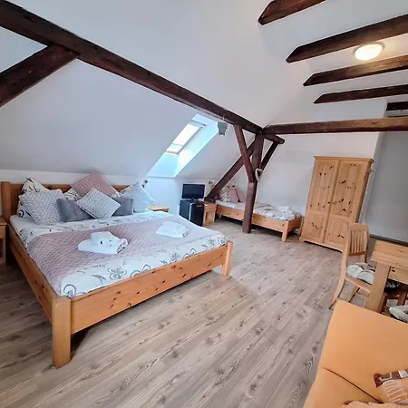 Πανσιόν V Suchu Český Krumlov